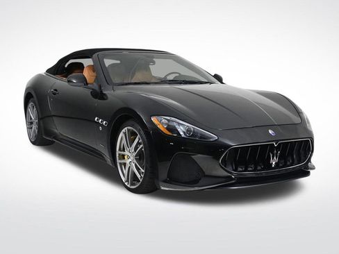 Used 2018 Maserati GranTurismo Sport image 7