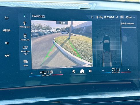 Used 2024 BMW X2 xDrive28i w/ Convenience Package image 15