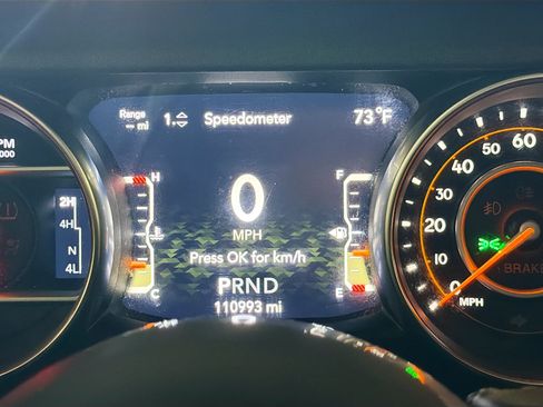 Used 2020 Jeep Wrangler Unlimited Sahara AWD/4WD image 18