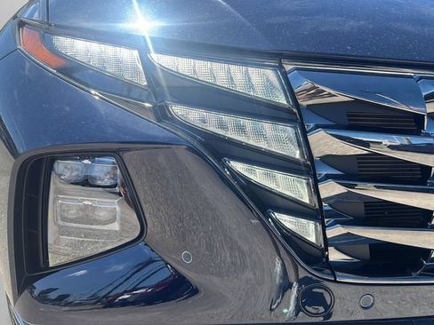 Certified 2023 Hyundai Tucson Limited AWD/4WD image 33