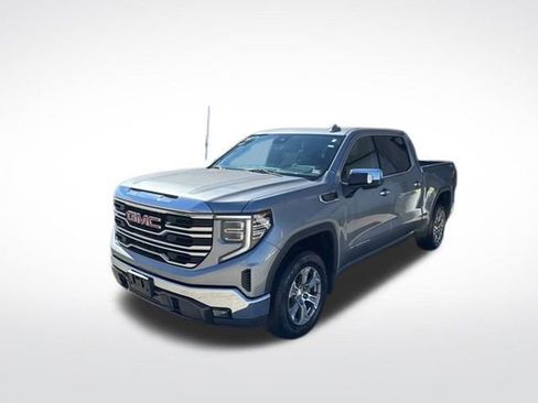 Used 2024 GMC Sierra 1500 SLT image 10
