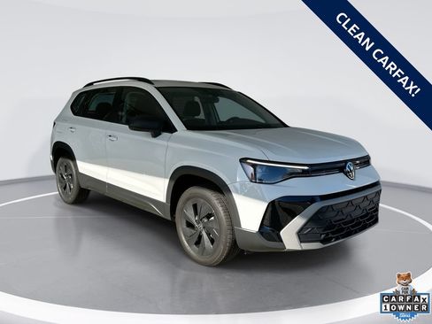Certified 2025 Volkswagen Taos S FWD image 44