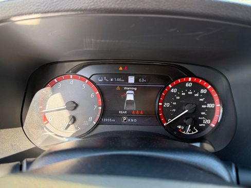 Used 2023 Nissan Frontier Pro-X w/ Technology Package RWD image 7