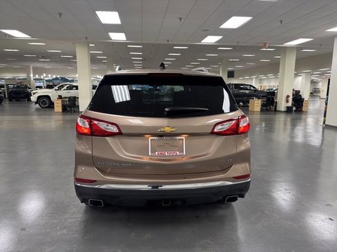 Used 2019 Chevrolet Equinox LT image 6