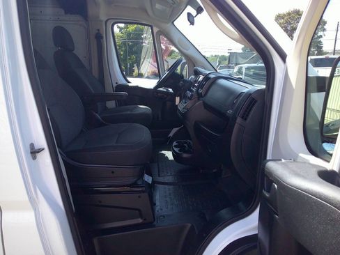 Used 2021 RAM ProMaster 2500 image 16