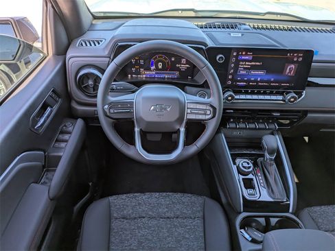 New 2025 Chevrolet Colorado Z71 w/ Technology Package image 15