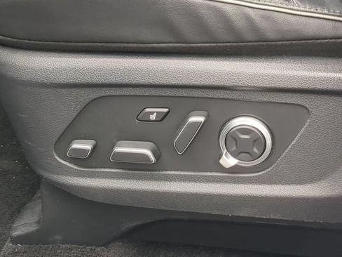 Used 2024 Hyundai Palisade Calligraphy FWD image 24