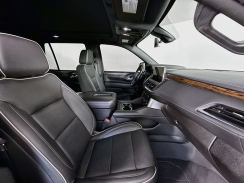 Used 2022 Chevrolet Tahoe Premier AWD/4WD image 31