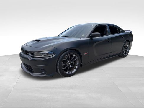 Used 2022 Dodge Charger Scat Pack w/ Plus Group RWD image 3