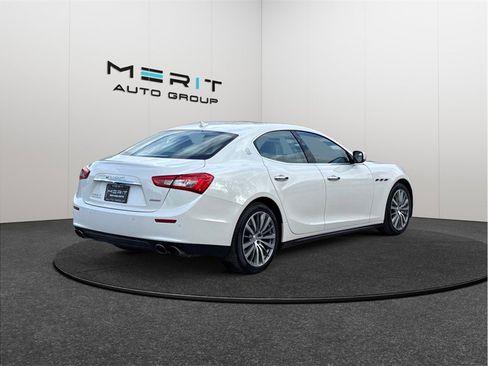 Used 2016 Maserati Ghibli S image 9