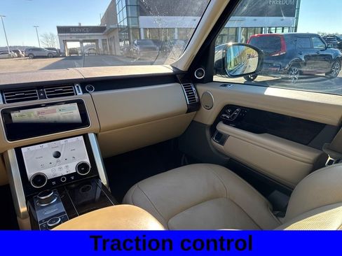 Used 2020 Land Rover Range Rover HSE image 11