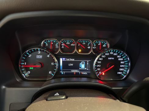 Used 2018 GMC Sierra 1500 SLT AWD/4WD image 10