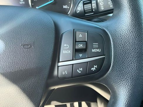 Used 2022 Ford Escape SE FWD image 33