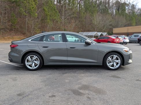 Used 2025 Audi A5 2.0T Premium w/ Convenience Package image 10