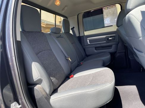 Used 2016 RAM 2500 SLT w/ Luxury Group AWD/4WD image 30