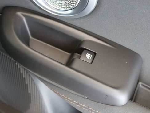 New 2025 Alfa Romeo Tonale image 34