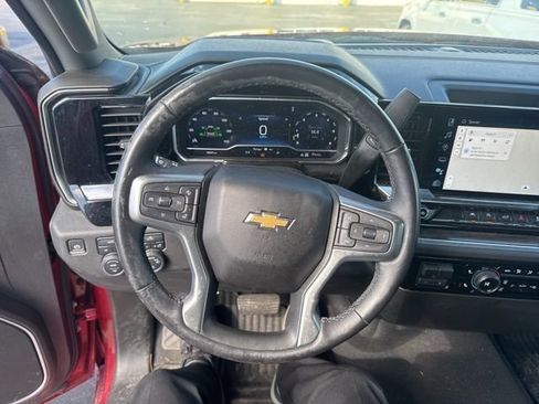 Certified 2022 Chevrolet Silverado 1500 LT image 25