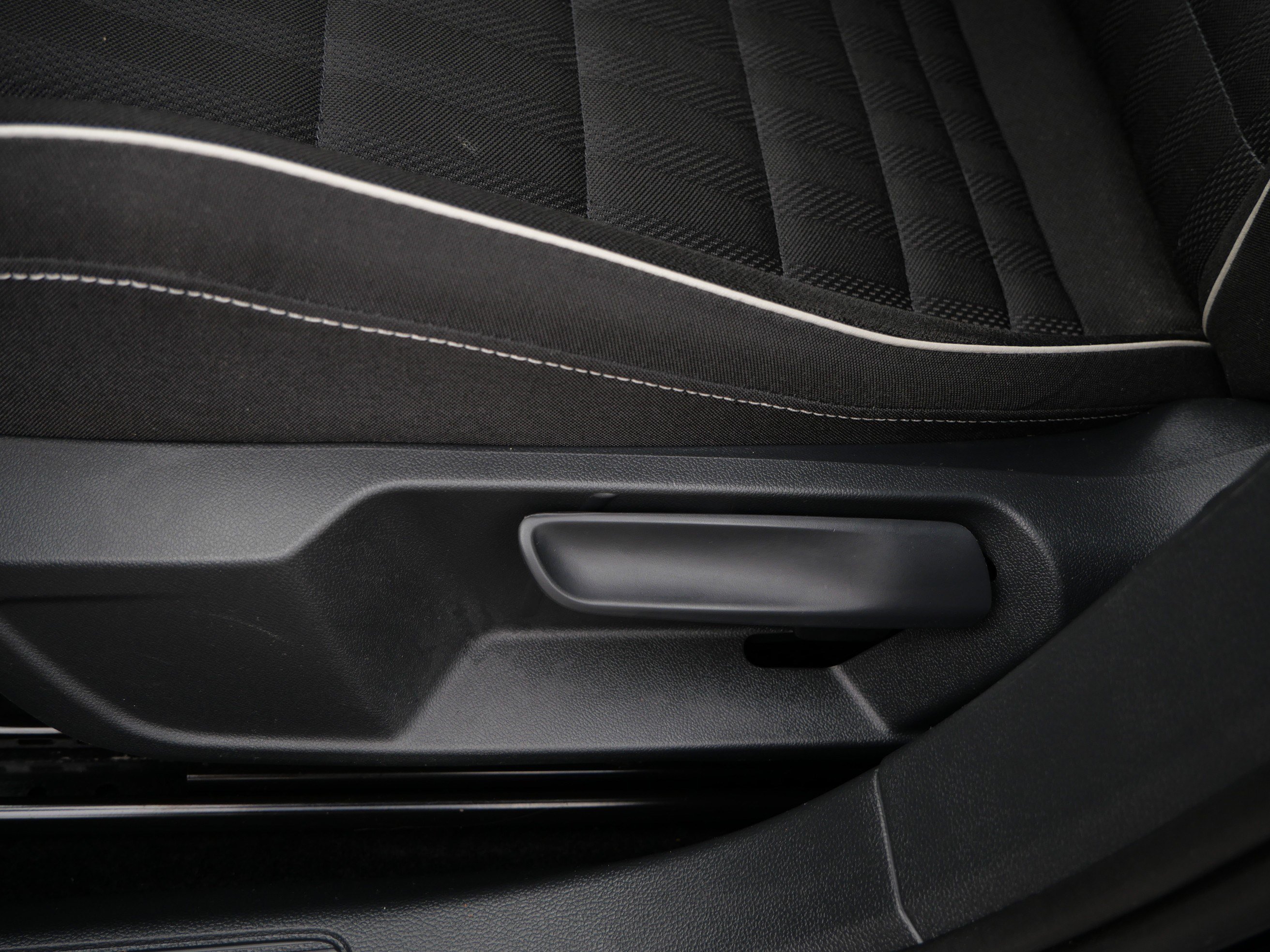 Certified 2023 Volkswagen Jetta Sport FWD image 20