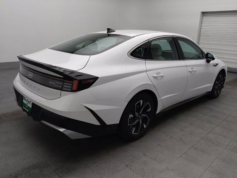 Used 2024 Hyundai Sonata SEL FWD image 9