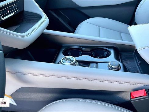 New 2026 Ford Explorer Active w/ Active Comfort Package RWD image 23