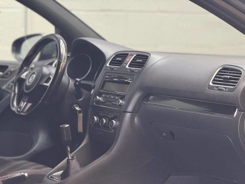 Used 2011 Volkswagen GTI Autobahn FWD image 2