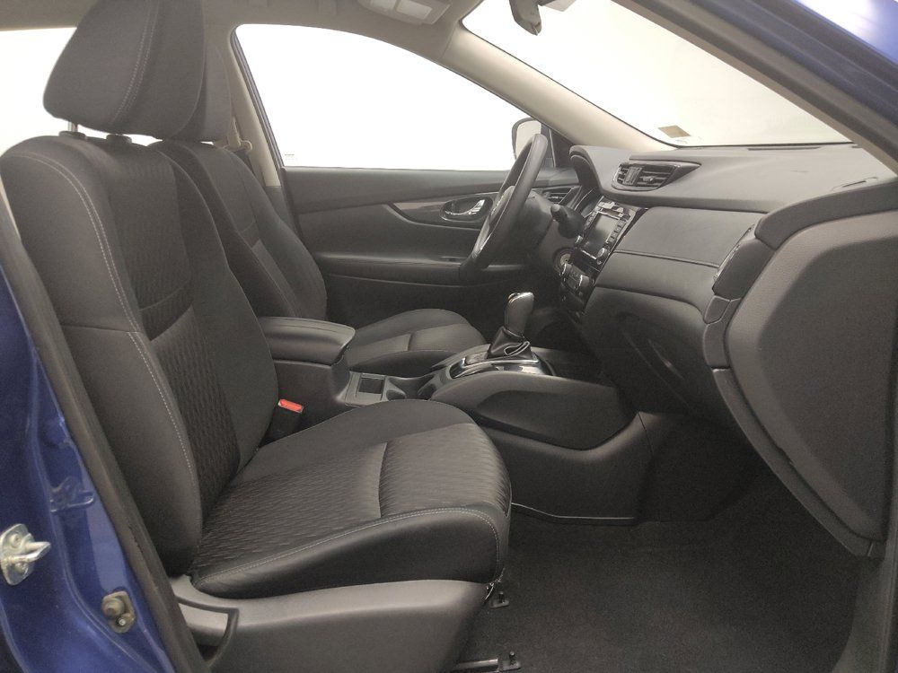 Used 2018 Nissan Rogue S AWD/4WD image 21