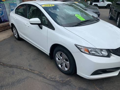 Used 2014 Honda Civic LX image 2
