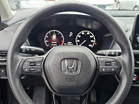 Used 2023 Honda HR-V LX image 18