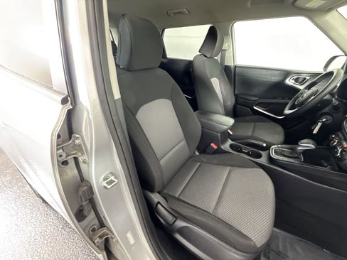 Used 2020 Kia Soul LX image 31