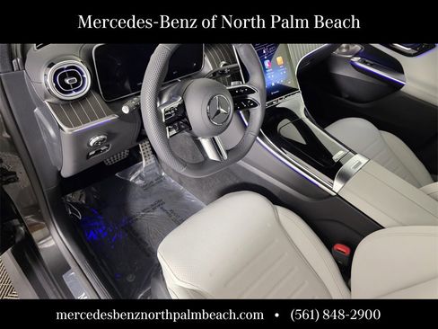 New 2026 Mercedes-Benz GLC 300 image 8