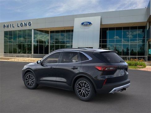 New 2025 Ford Escape SE w/ PHEV Premium Package FWD image 4