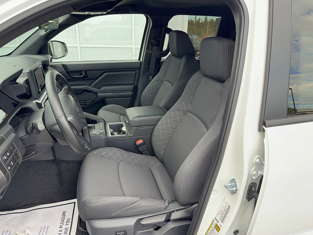 Used 2026 Toyota Tacoma SR5 RWD image 10