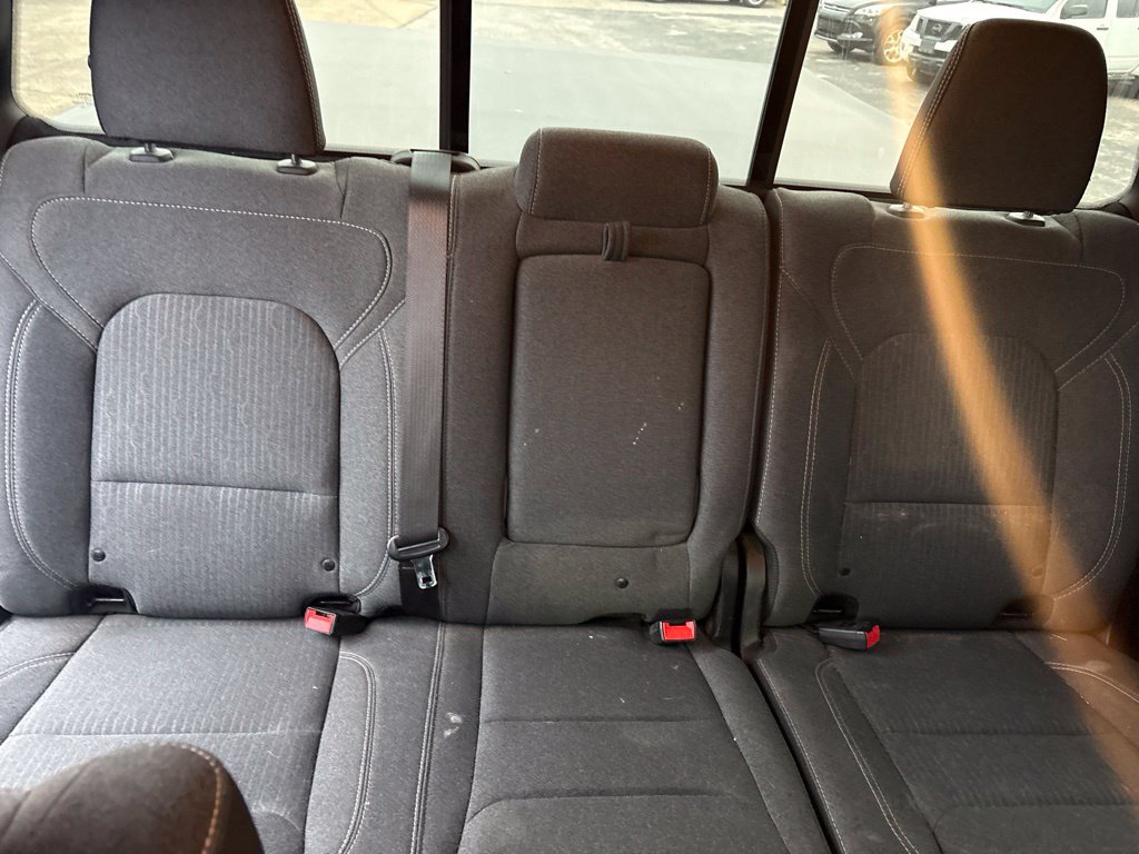 Used 2019 RAM 1500 Big Horn AWD/4WD image 9
