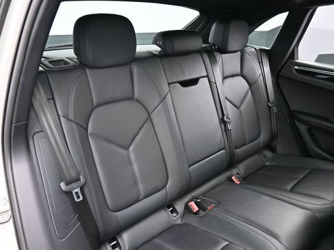 Certified 2023 Porsche Macan Turbo AWD/4WD image 26
