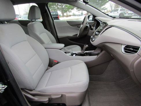 Used 2019 Chevrolet Malibu LS w/ Driver Confidence Package image 14