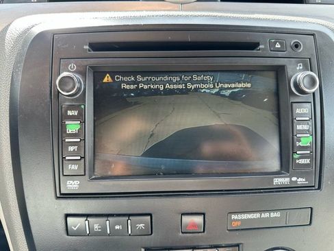 Used 2012 Buick Enclave Leather AWD/4WD image 24