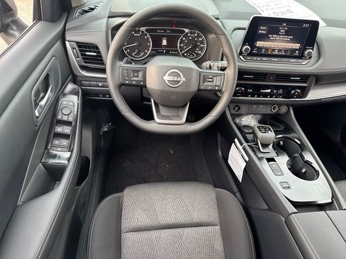 New 2026 Nissan Rogue SV image 14