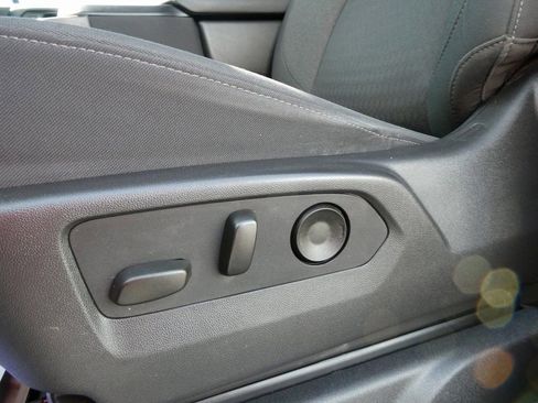 Certified 2025 Chevrolet Silverado 1500 Custom image 22