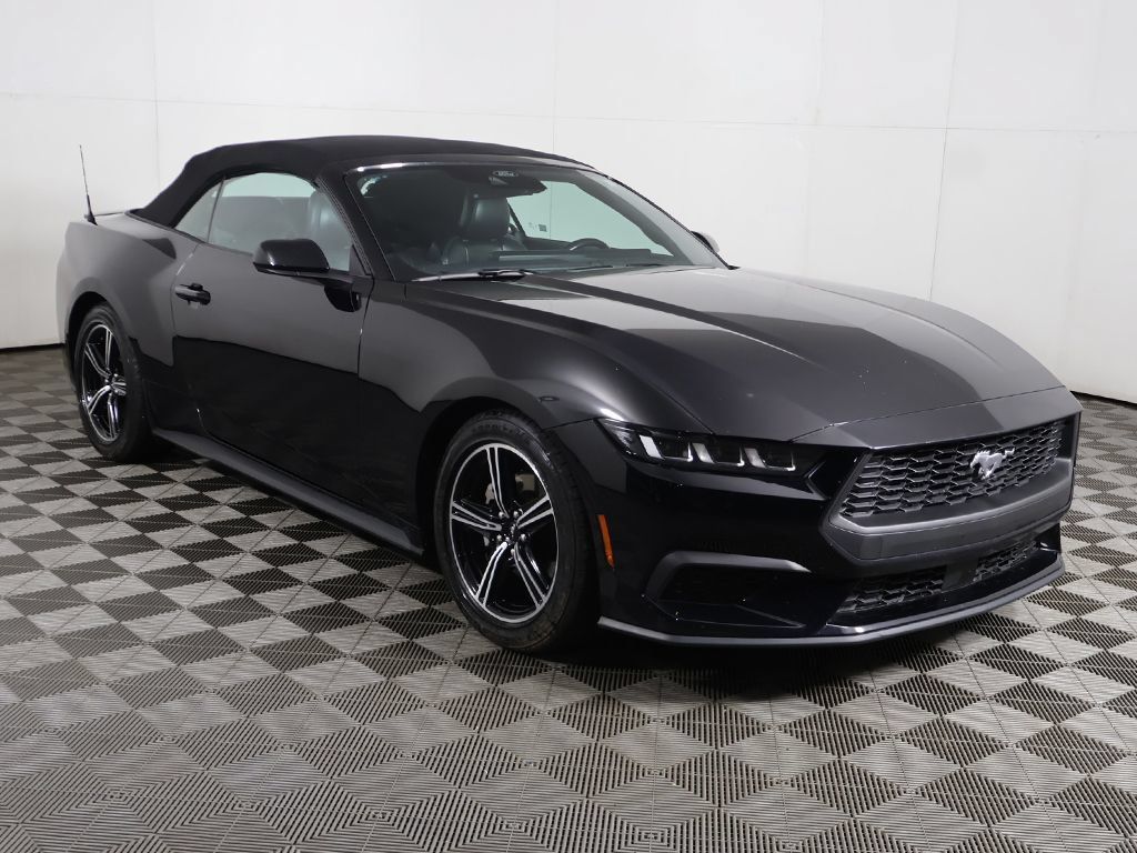 Used 2024 Ford Mustang Premium RWD image 8