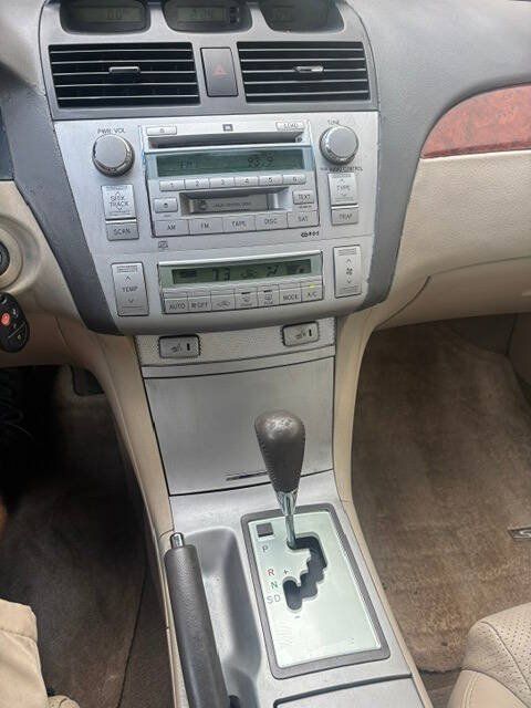 Used 2006 Toyota Solara SE FWD image 6
