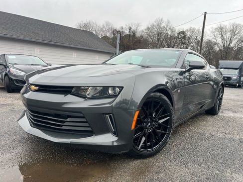 Used 2017 Chevrolet Camaro LT image 1