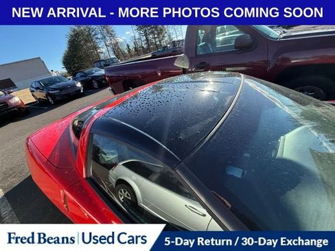 Used 2013 Chevrolet Corvette Coupe w/ 2LT Preferred Equipment Group image 11