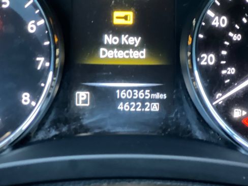Used 2015 Nissan Rogue SV AWD/4WD image 55