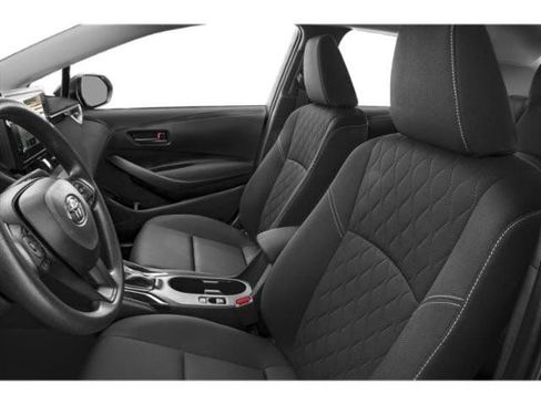 Used 2023 Toyota Corolla LE FWD image 9