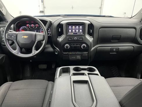 Used 2022 Chevrolet Silverado 1500 Custom AWD/4WD image 4