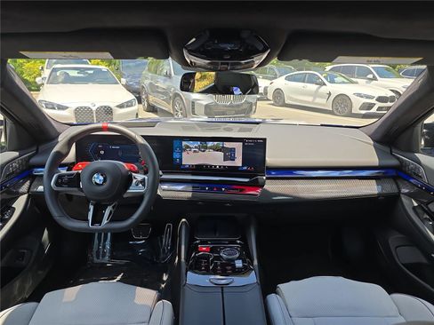 Used 2026 BMW M5 w/ Executive Package AWD/4WD image 17