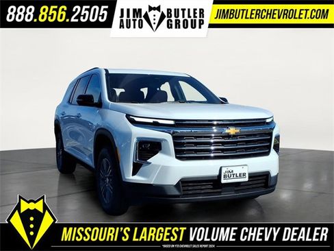 New 2026 Chevrolet Traverse LT w/ Driver Confidence Package image 6