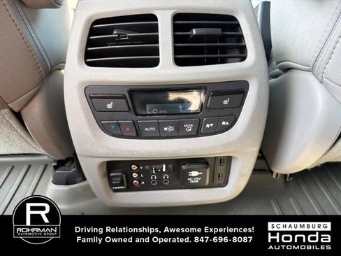 Used 2016 Honda Pilot Elite image 15