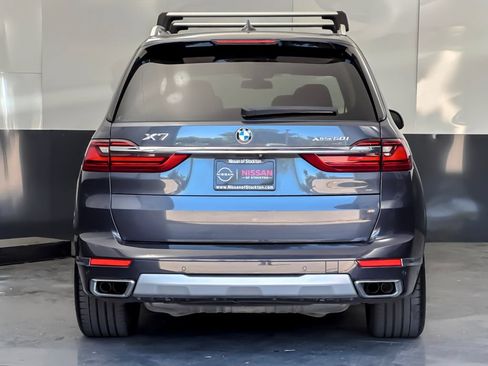 Used 2019 BMW X7 xDrive50i w/ Premium Package AWD/4WD image 4