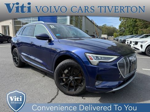 Used 2021 Audi e-tron Premium image 1